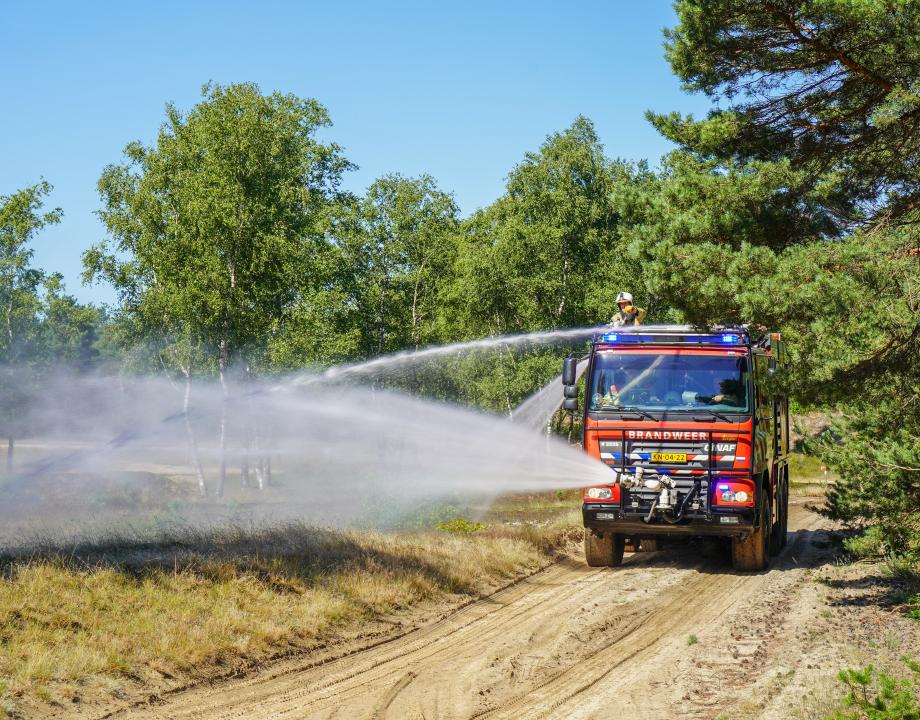 Systeemoefening-natuurbrand-veluwe-Brandweer-VNOG-29